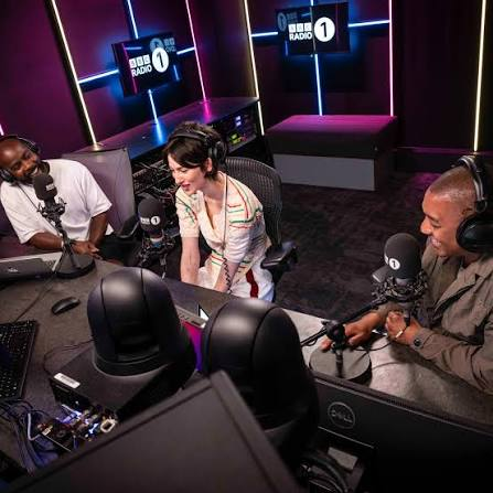 Gracie Abrams Ariana Grande radio interview
