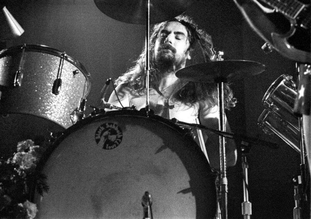 Black Sabbath Bill Ward drumming live