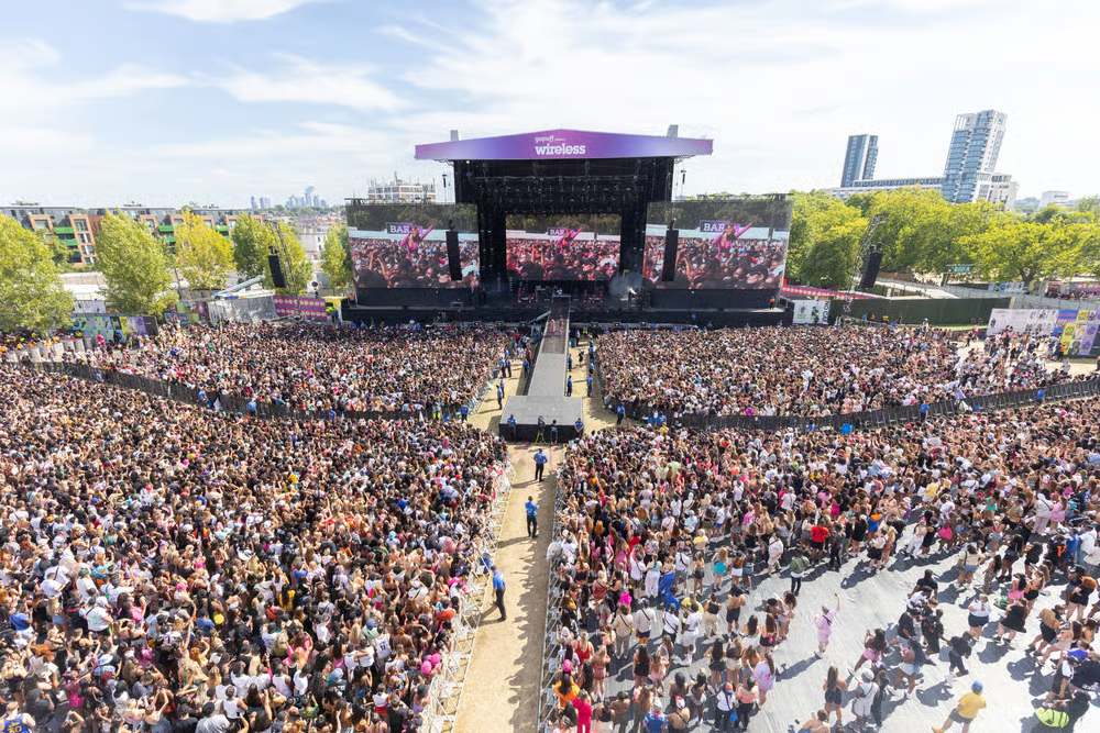 Wireless Festival massive crowd in London